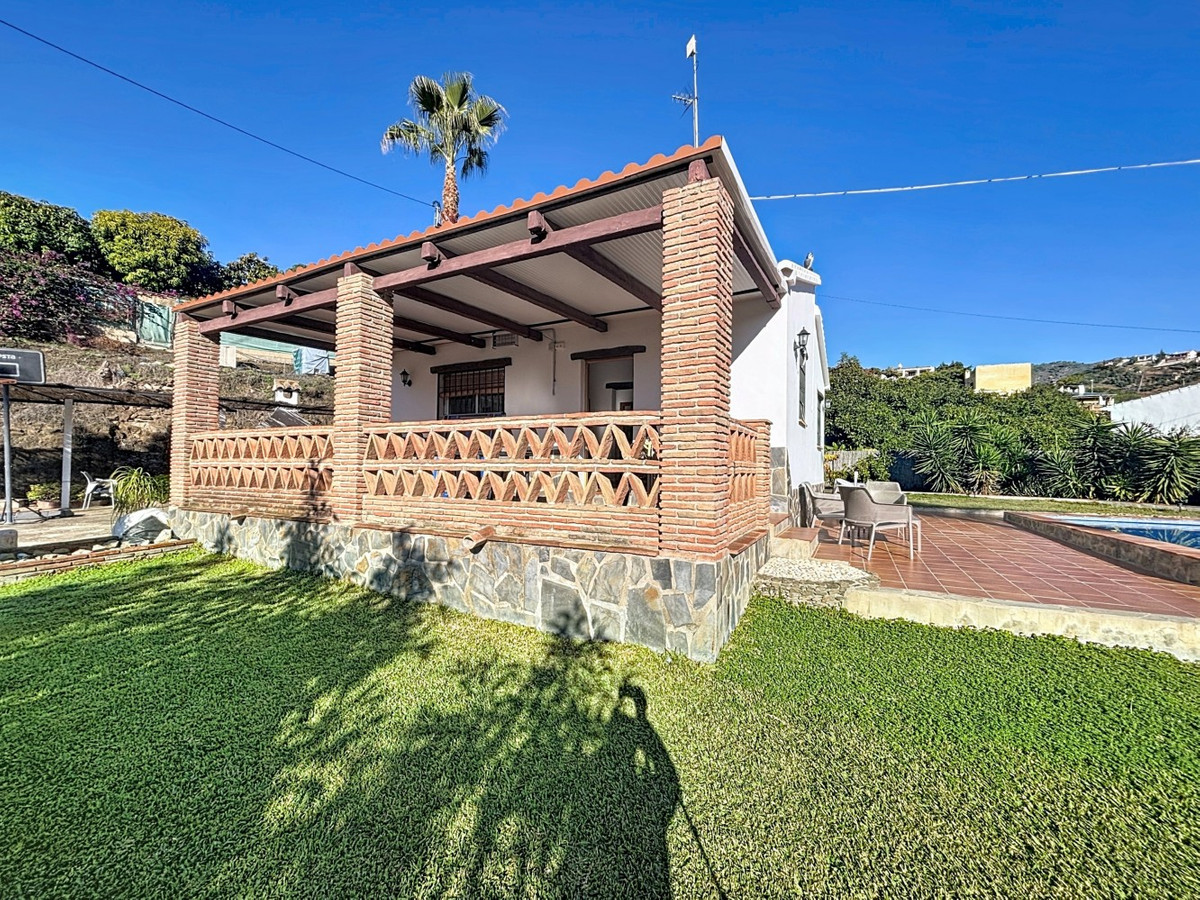 2 Bed Townhouse for sale in Frigiliana Costa Del Sol East, Málaga, Spain