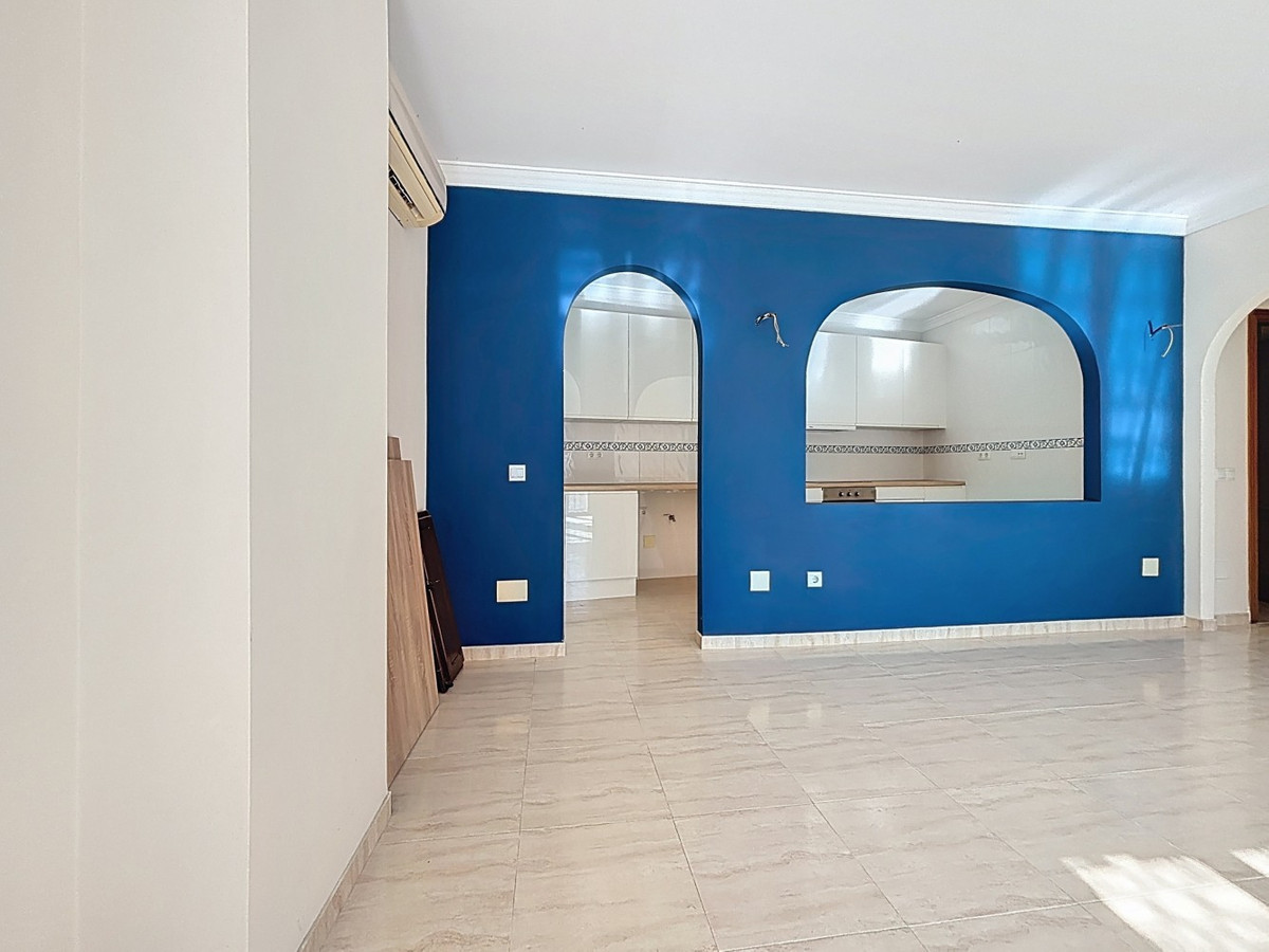 Se vende Villa - Chalet de 8 dormitorios en Costa Del Sol East, Málaga, España