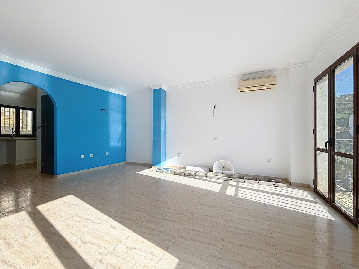 Se vende Villa - Chalet de 8 dormitorios en Costa Del Sol East, Málaga, España