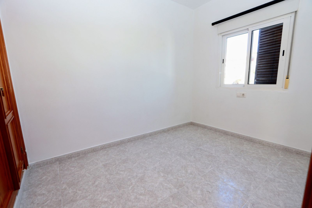Se vende Pareada de 3 dormitorios en Costa Blanca, Alicante, España
