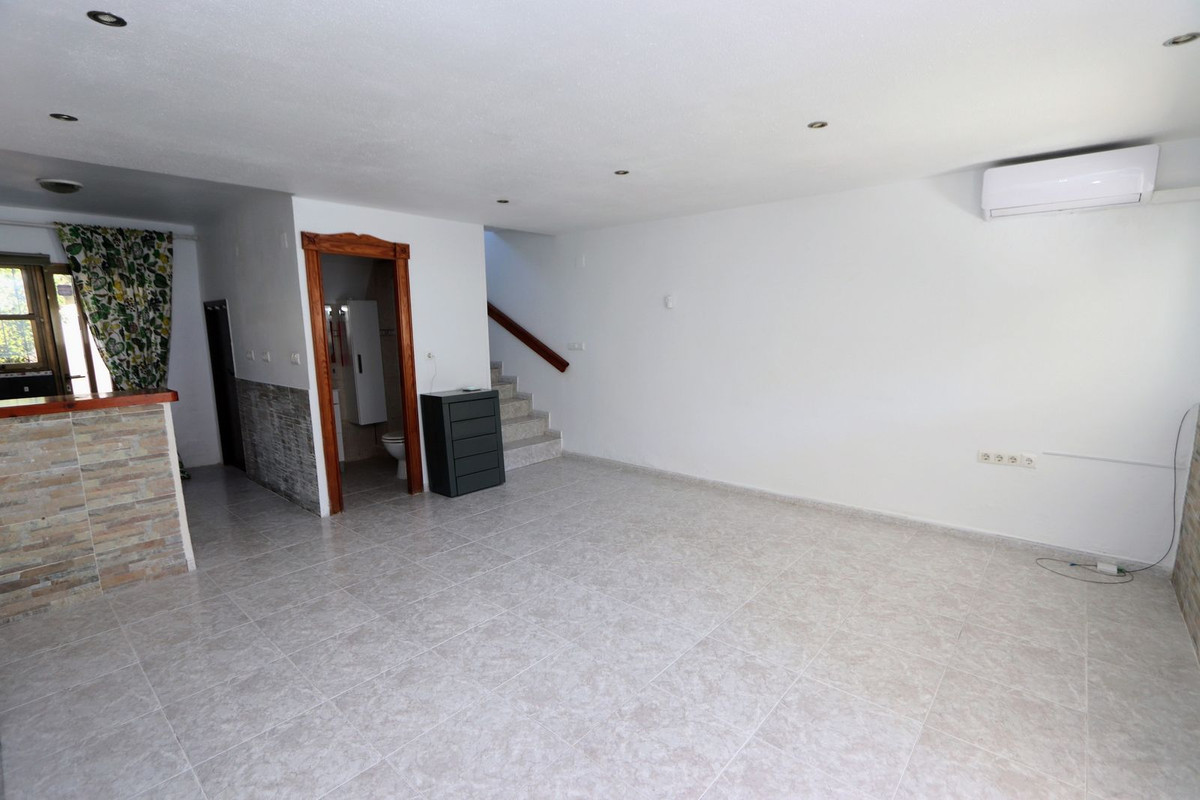 Se vende Pareada de 3 dormitorios en Costa Blanca, Alicante, España