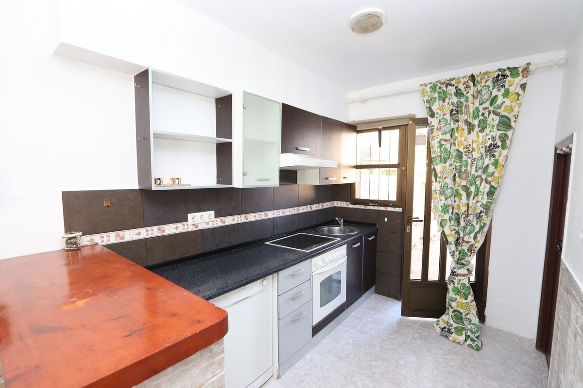 Se vende Pareada de 3 dormitorios en Costa Blanca, Alicante, España
