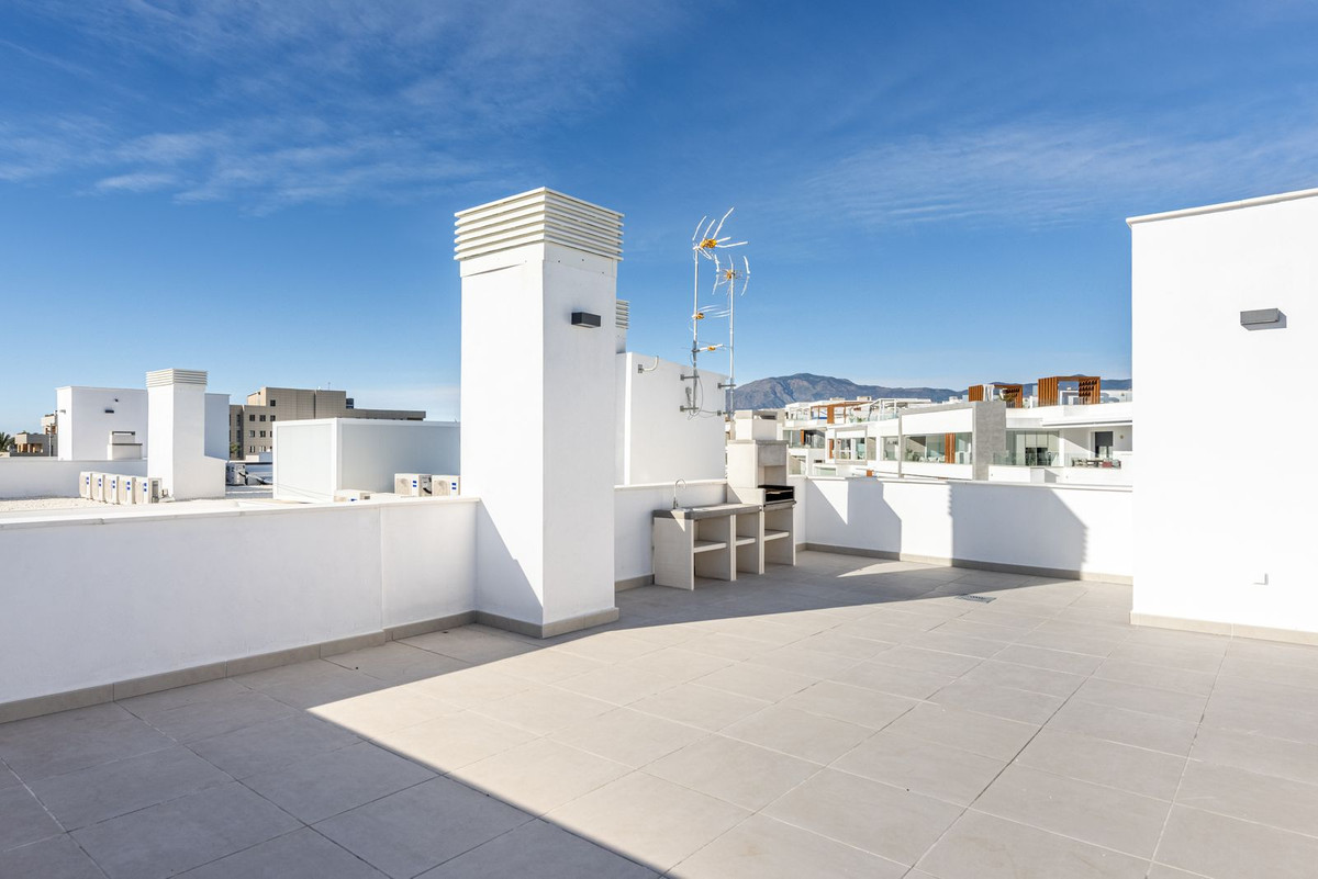 3 Bed Apartment for sale in Bel Air Costa Del Sol, Málaga, Spain