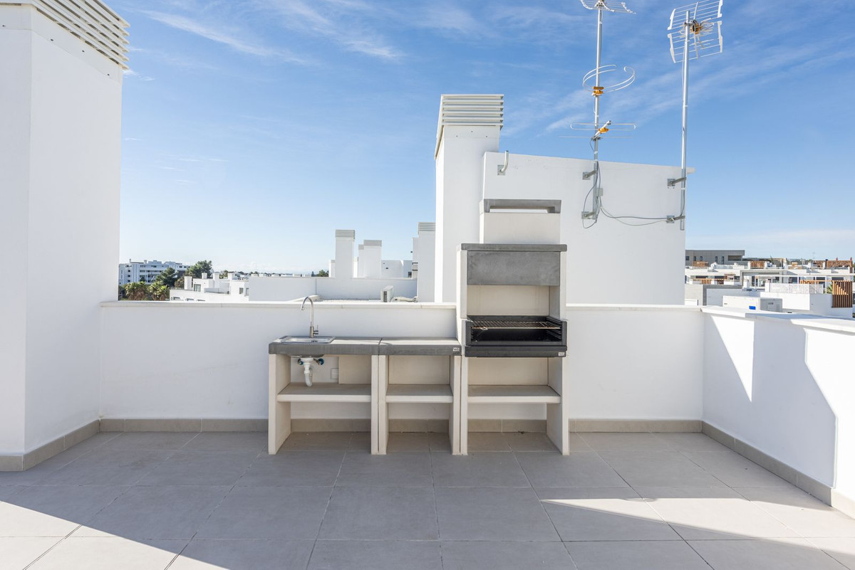 3 Bed Apartment for sale in Bel Air Costa Del Sol, Málaga, Spain