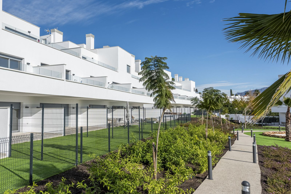 3 Bed Apartment for sale in Bel Air Costa Del Sol, Málaga, Spain