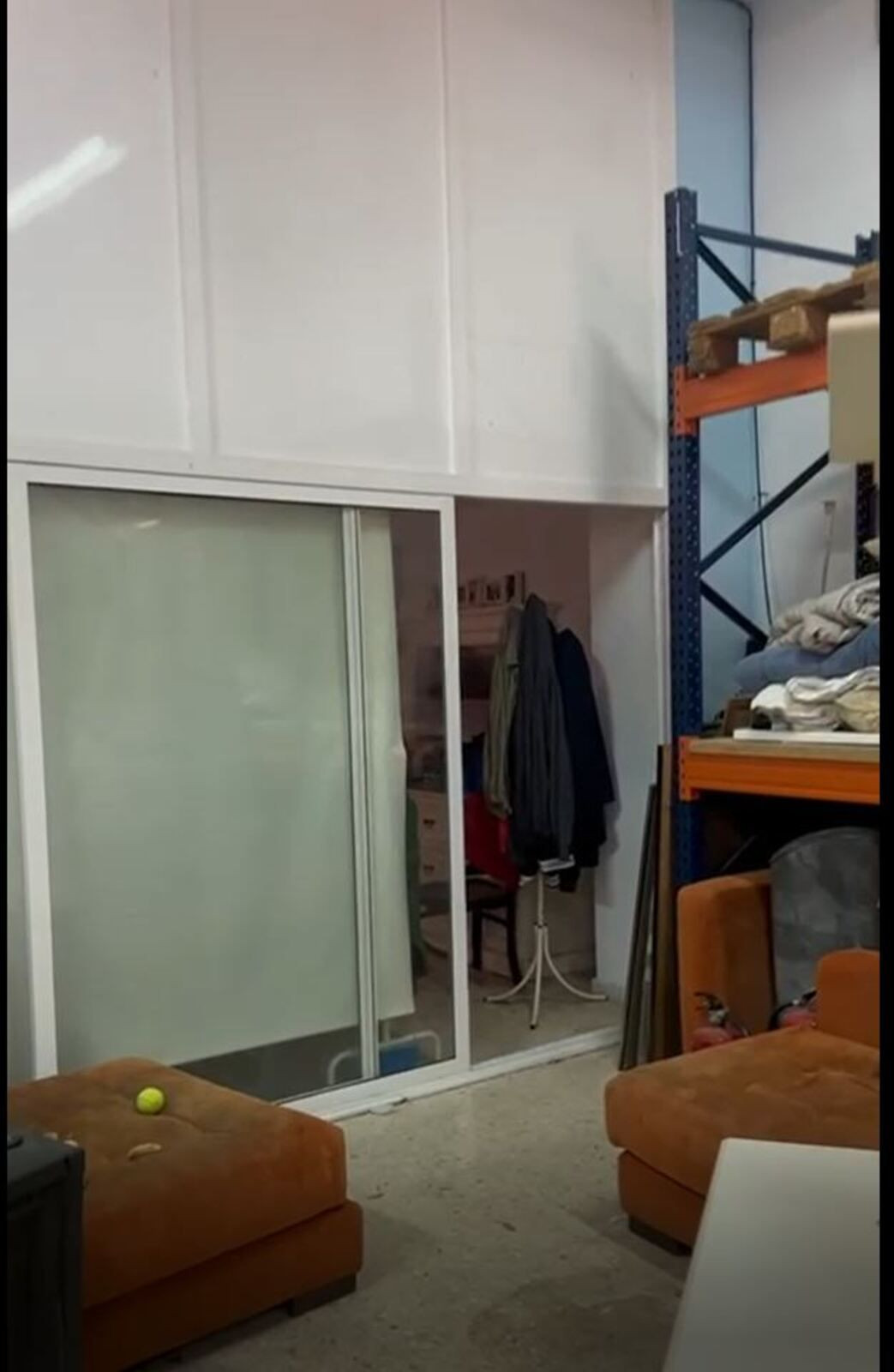 Se vende Local comercial de 1 dormitorios en Costa Del Sol, Málaga, España