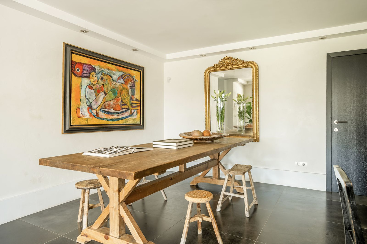 5 Bed Townhouse for sale in El Paraiso Costa Del Sol, Málaga, Spain