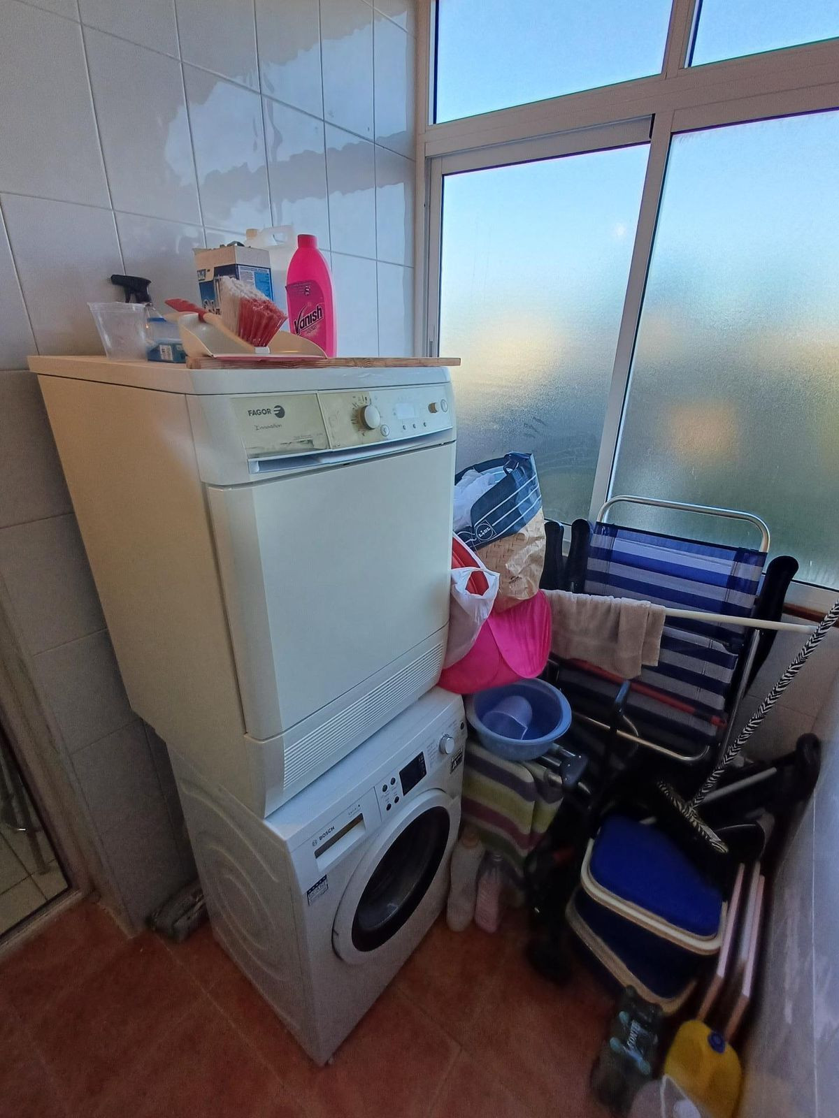Se vende Apartamento Planta Media de 3 dormitorios en Costa Del Sol, Málaga, España