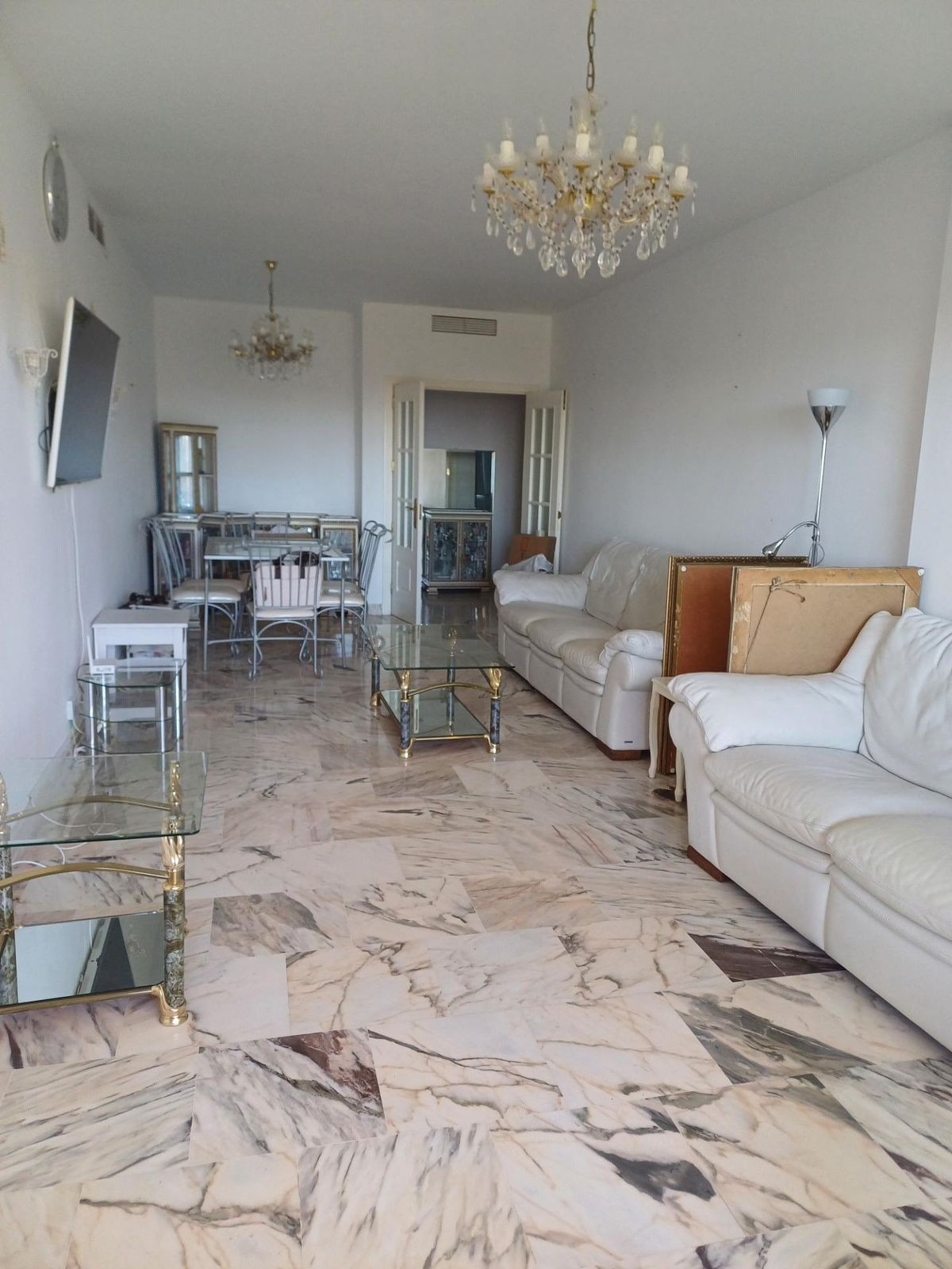 Se vende Apartamento Planta Media de 3 dormitorios en Costa Del Sol, Málaga, España
