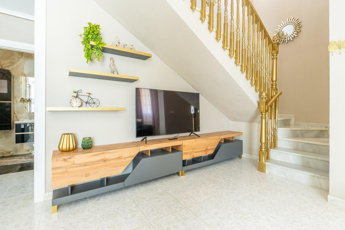 3 Bed Townhouse for sale in Torrevieja Costa Blanca, Alicante, Spain
