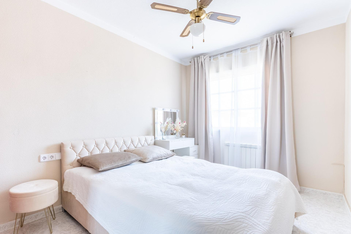 3 Bed Townhouse for sale in Torrevieja Costa Blanca, Alicante, Spain