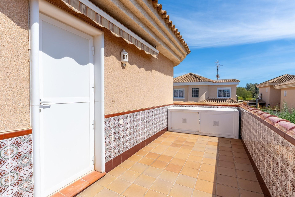 3 Bed Townhouse for sale in Torrevieja Costa Blanca, Alicante, Spain