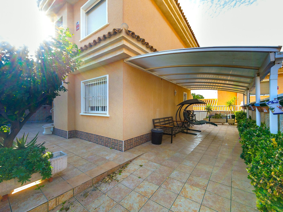3 Bed Townhouse for sale in Torrevieja Costa Blanca, Alicante, Spain