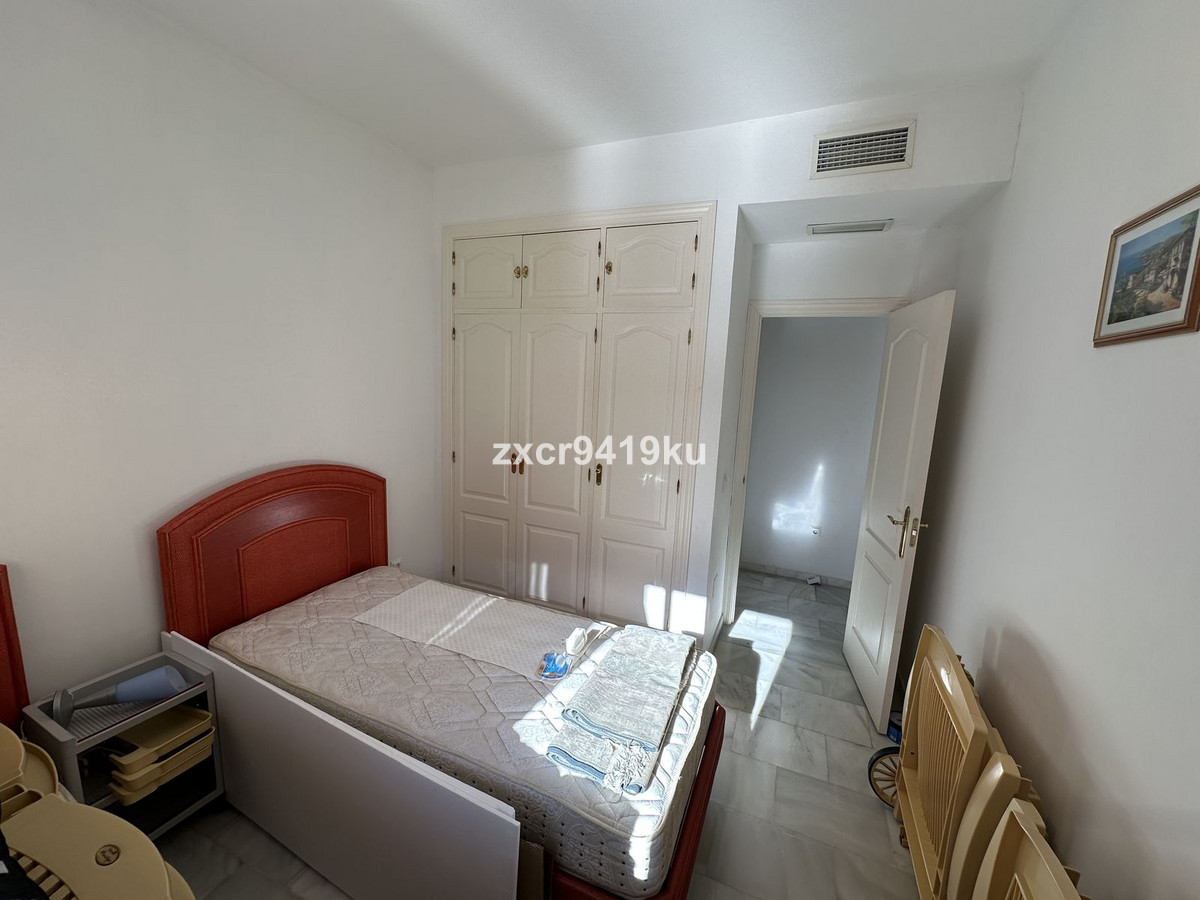 Se vende Apartamento Planta Baja de 3 dormitorios en Costa Del Sol, Málaga, España