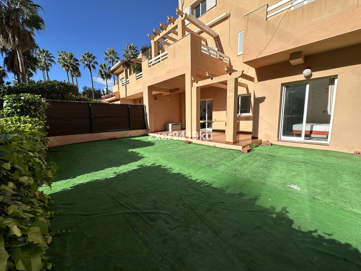 Se vende Apartamento Planta Baja de 3 dormitorios en Costa Del Sol, Málaga, España
