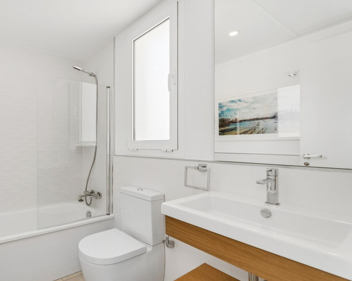 3 Bed Apartment for sale in Altos De Los Monteros Costa Del Sol, Málaga, Spain
