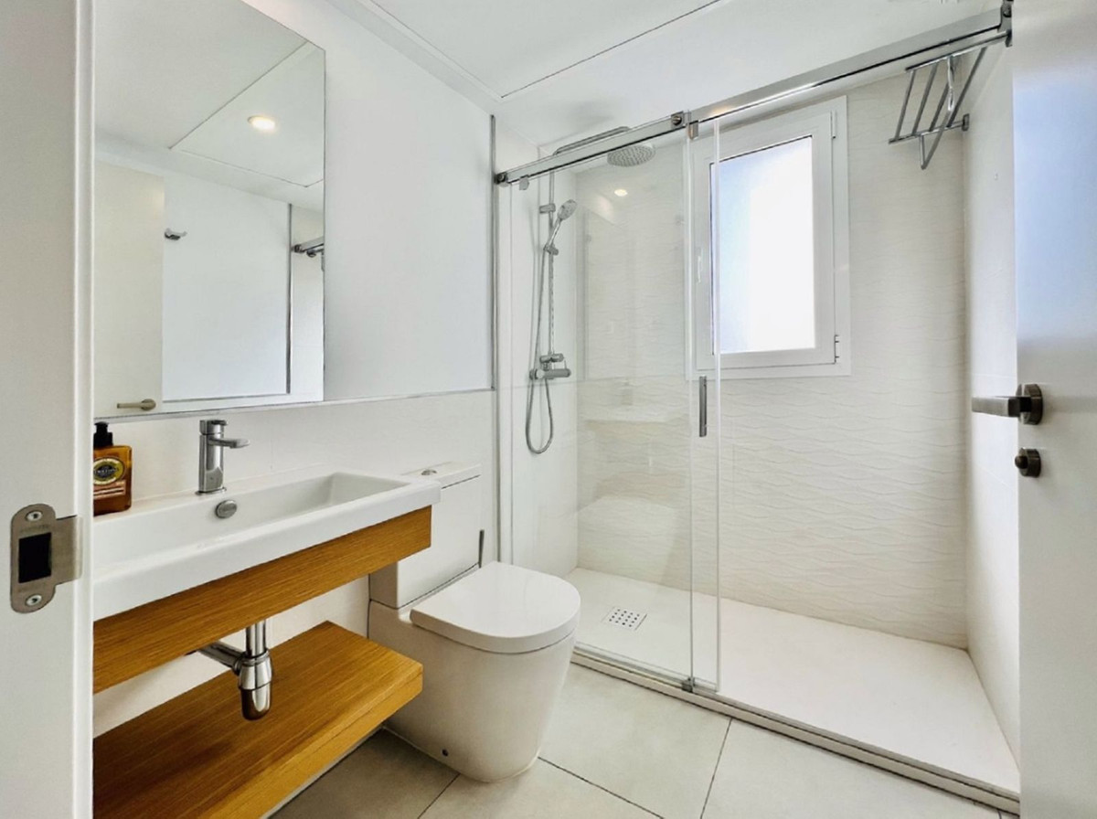 3 Bed Apartment for sale in Altos De Los Monteros Costa Del Sol, Málaga, Spain