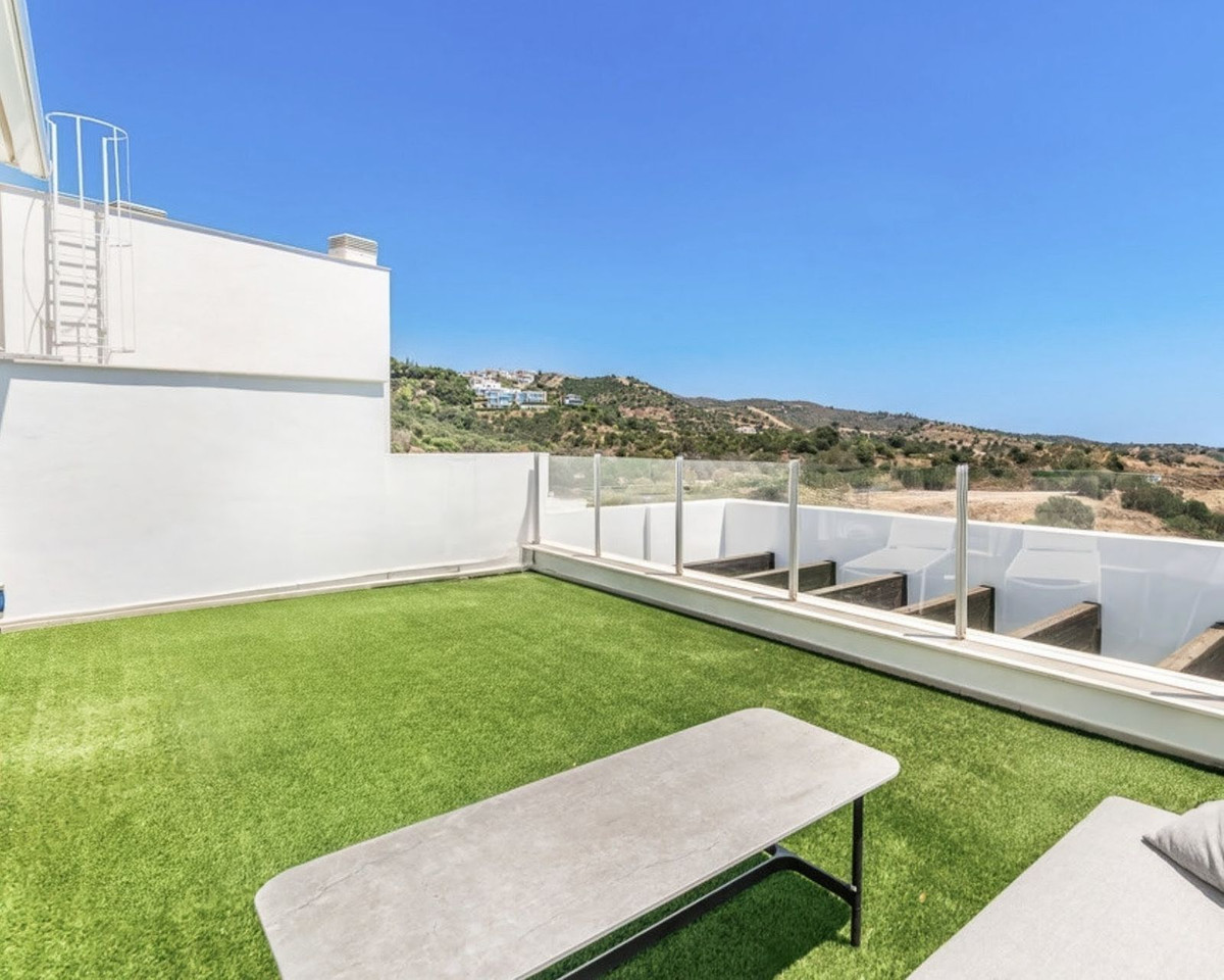 3 Bed Apartment for sale in Altos De Los Monteros Costa Del Sol, Málaga, Spain