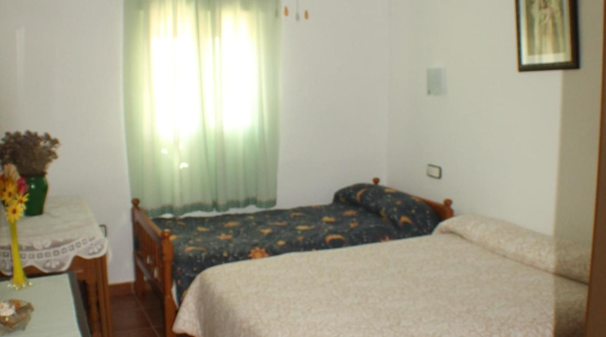 4 Bed Townhouse for sale in Gibralgalia Costa Del Sol, Málaga, Spain