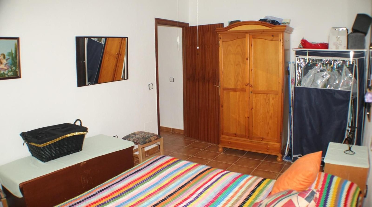 4 Bed Townhouse for sale in Gibralgalia Costa Del Sol, Málaga, Spain