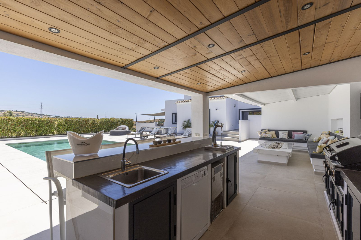Se vende Villa - Chalet de 4 dormitorios en Costa Del Sol, Málaga, España