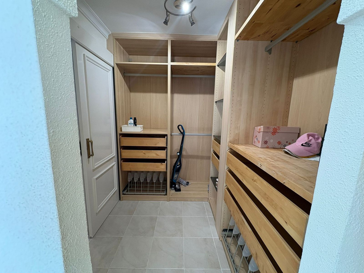 Se vende Pareada de 3 dormitorios en Costa Del Sol, Málaga, España