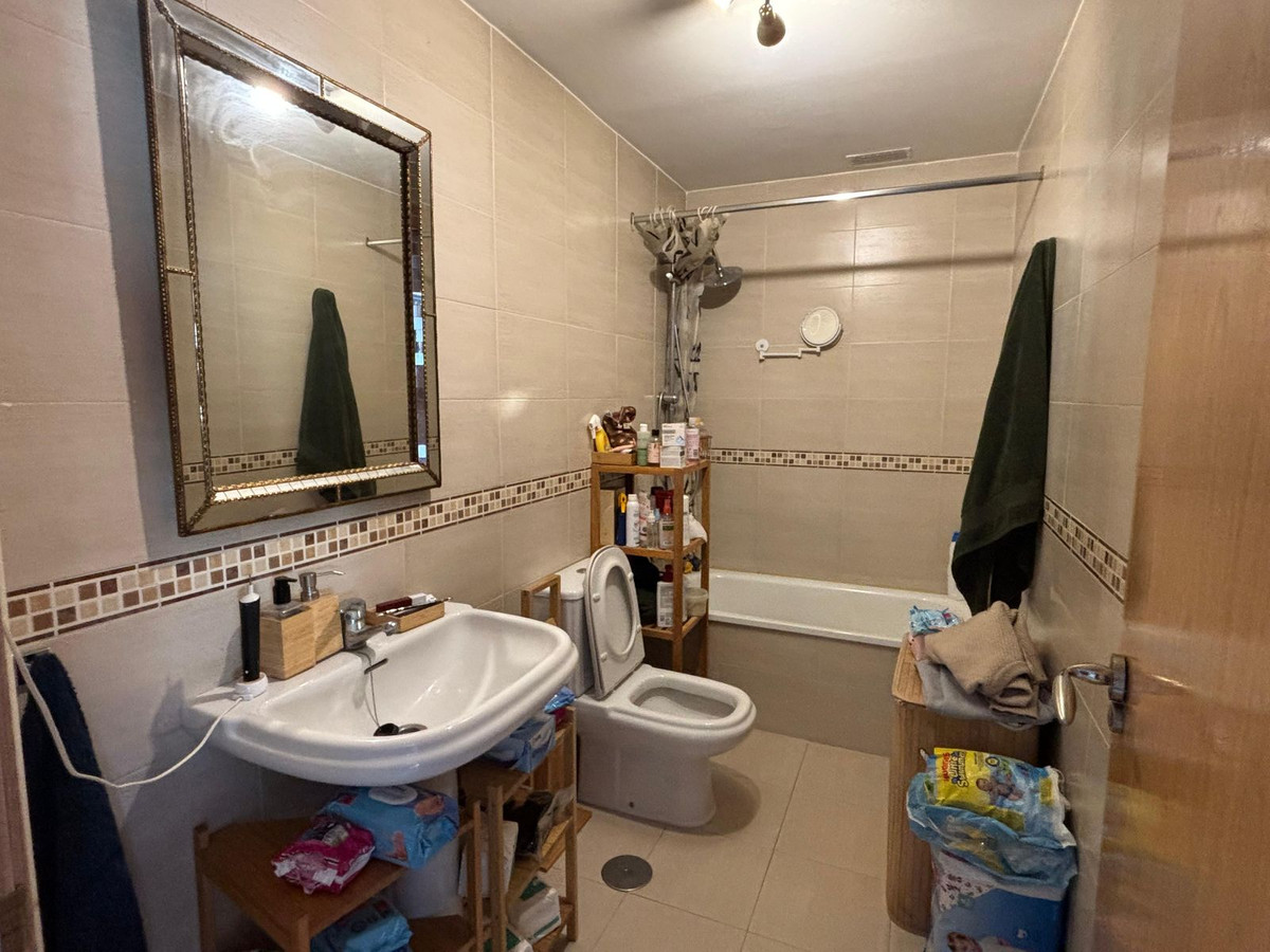 Se vende Apartamento Planta Media de 1 dormitorios en Costa Del Sol, Málaga, España