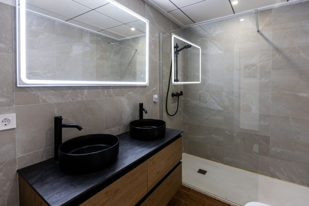 3 Bed Townhouse for sale in Torrevieja Costa Blanca, Alicante, Spain