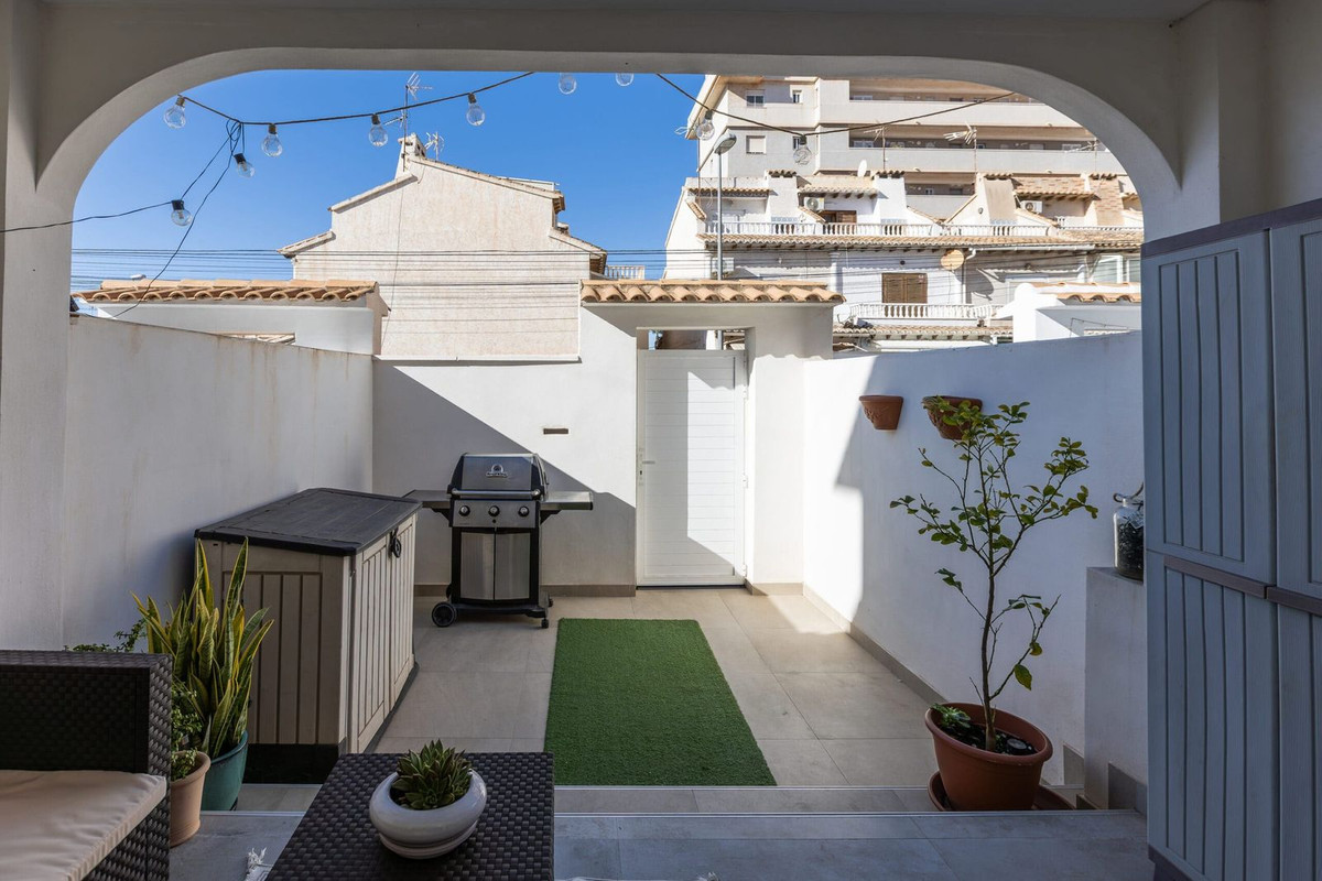 3 Bed Townhouse for sale in Torrevieja Costa Blanca, Alicante, Spain