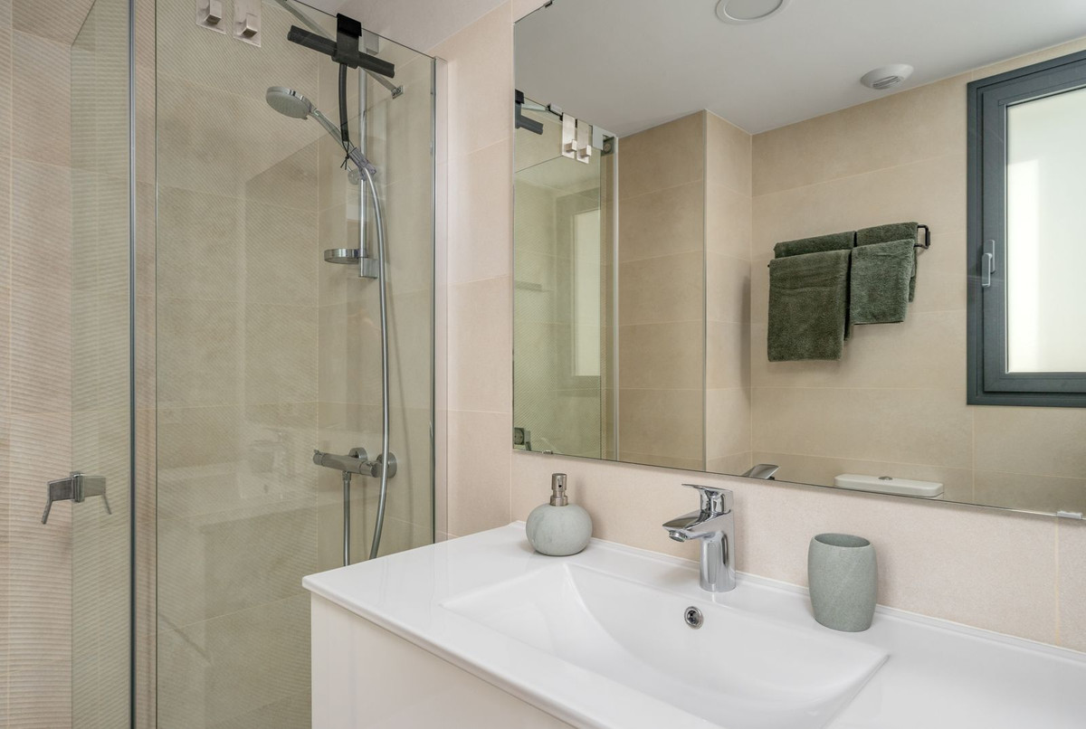 Se vende Ático de 2 dormitorios en Costa Del Sol, Málaga, España