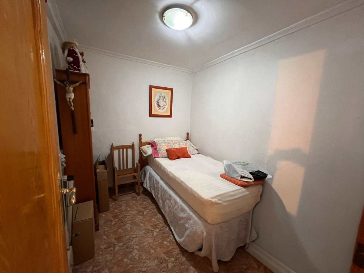 3 Bed Apartment for sale in Guardamar Del Segura Costa Blanca, Alicante, Spain