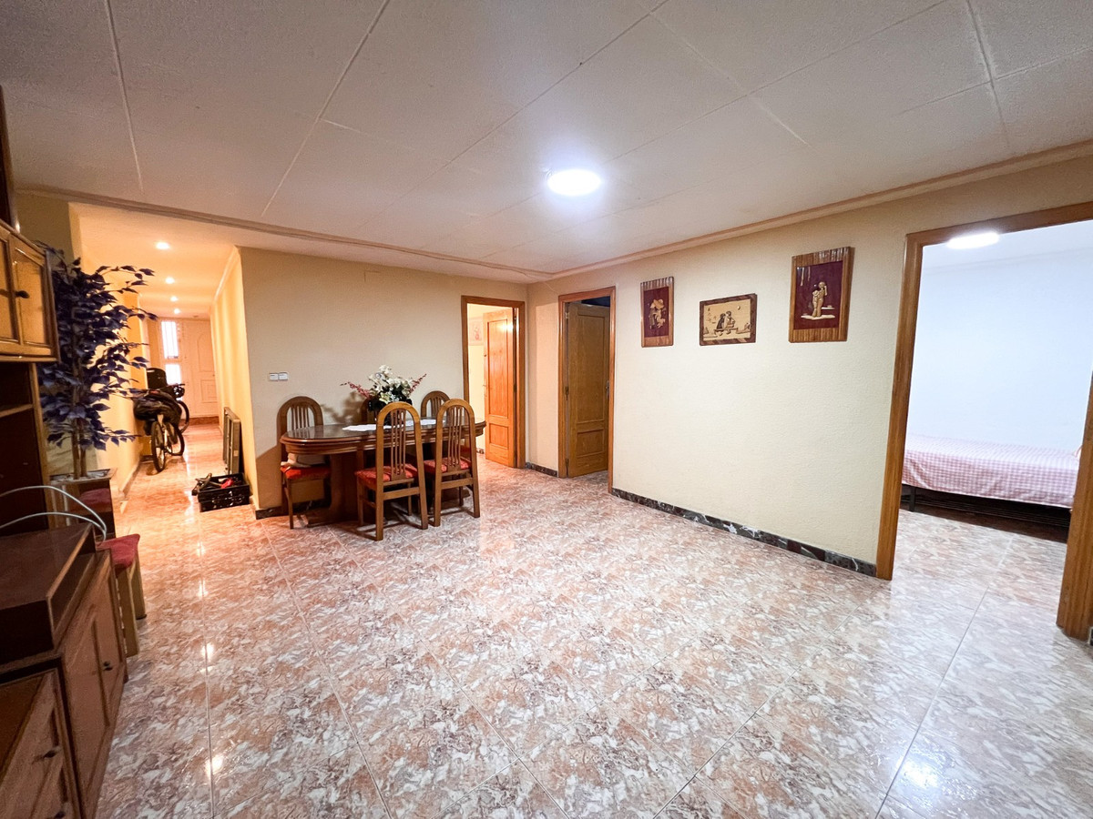 3 Bed Apartment for sale in Guardamar Del Segura Costa Blanca, Alicante, Spain