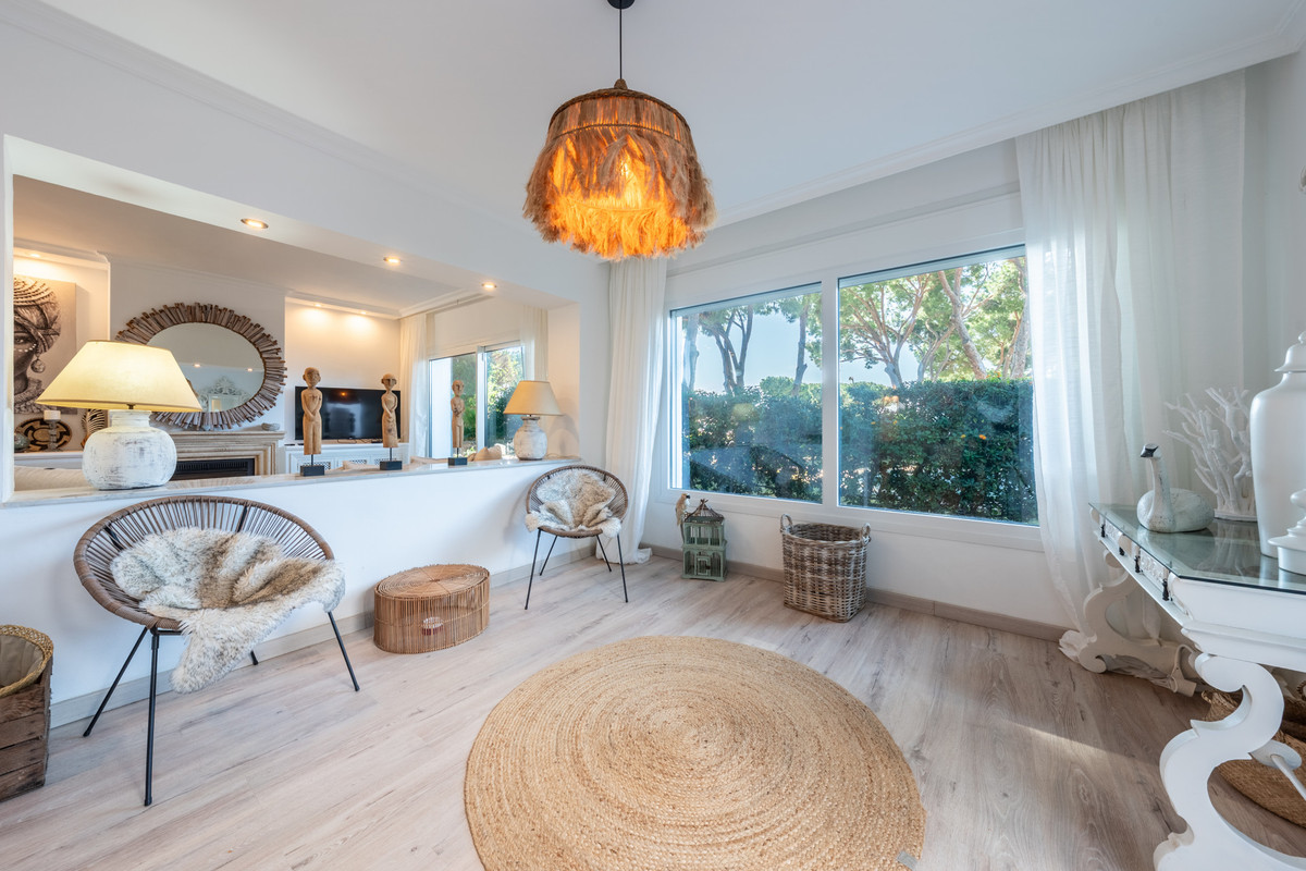 3 Bed Townhouse for sale in Hacienda Las Chapas Costa Del Sol, Málaga, Spain