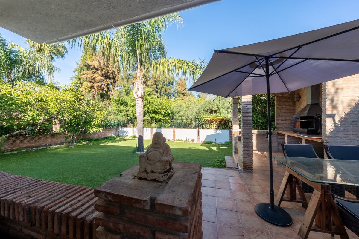 3 Bed Townhouse for sale in Hacienda Las Chapas Costa Del Sol, Málaga, Spain