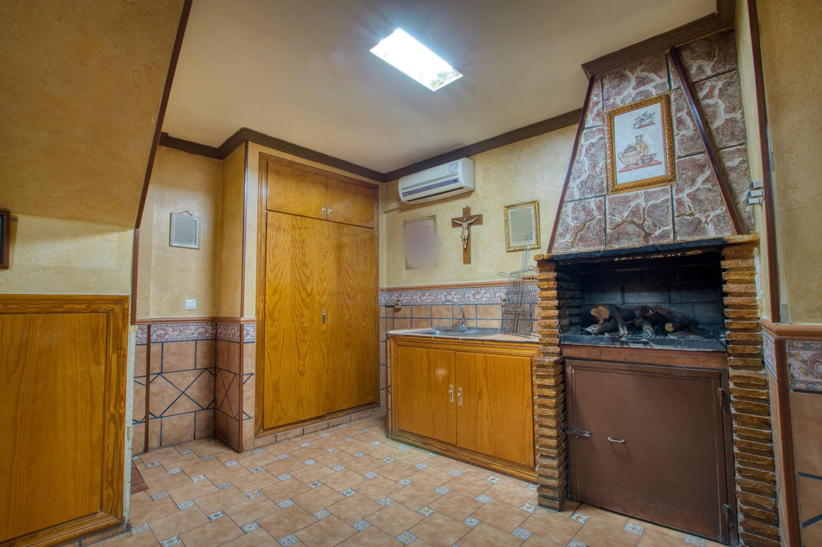 Se vende Villa - Chalet de 4 dormitorios en Costa Del Sol East, Málaga, España