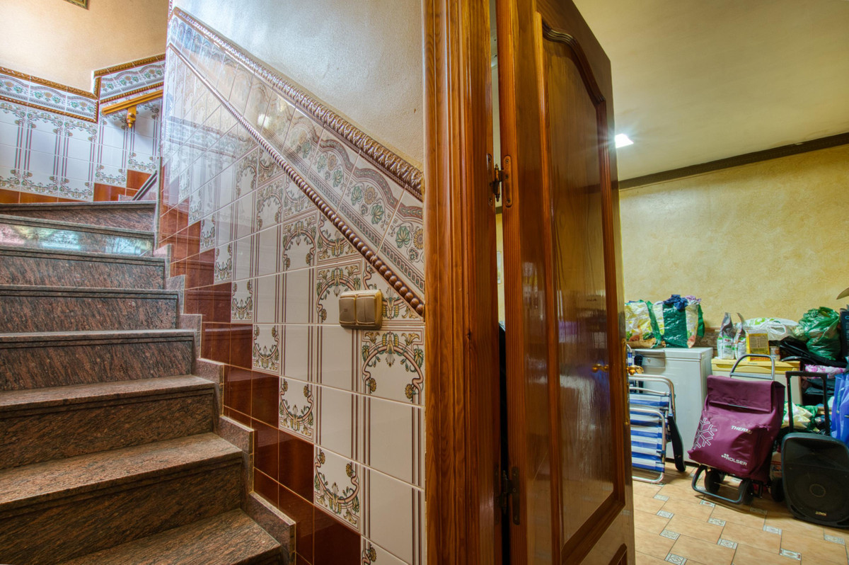 Se vende Villa - Chalet de 4 dormitorios en Costa Del Sol East, Málaga, España