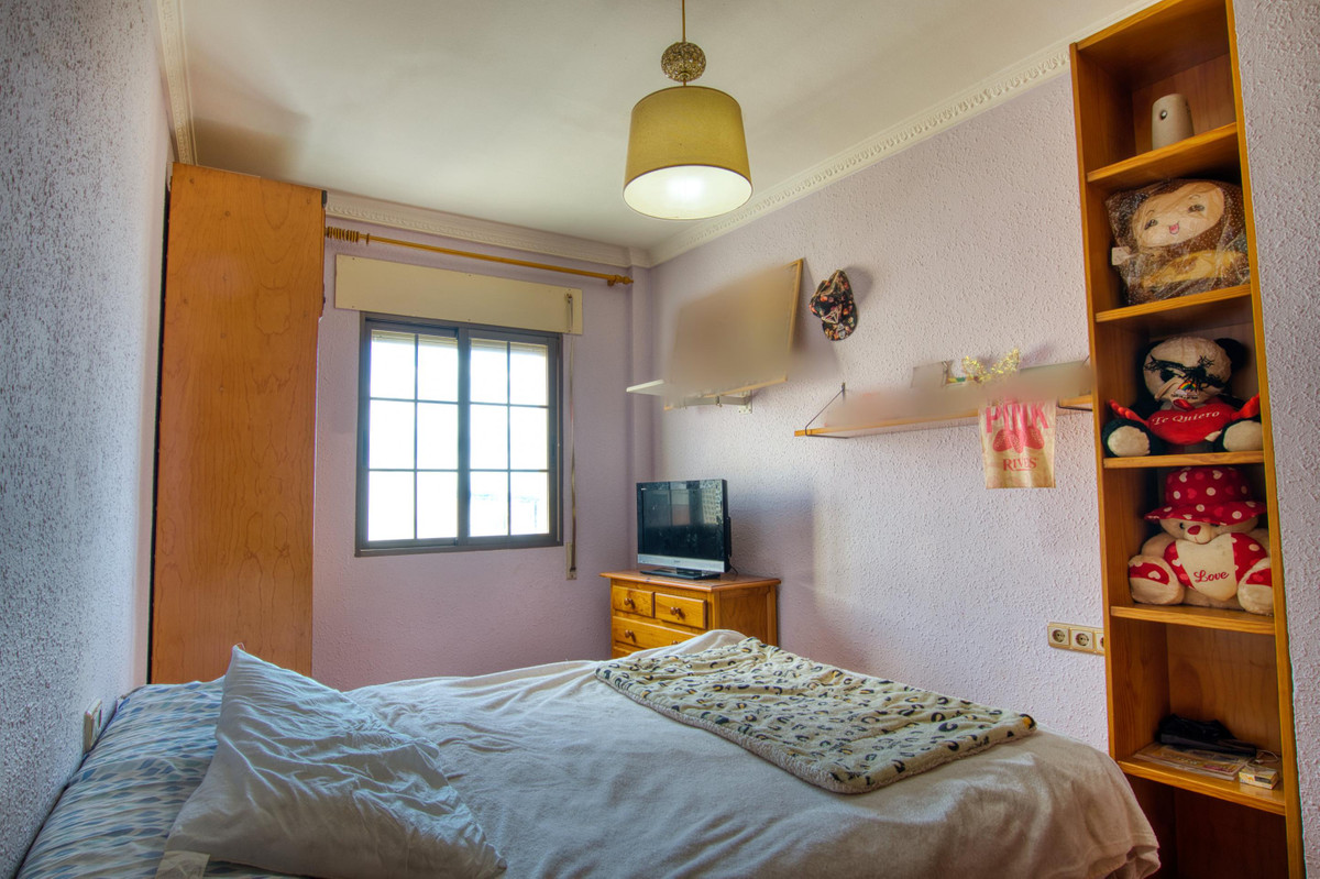 Se vende Villa - Chalet de 4 dormitorios en Costa Del Sol East, Málaga, España