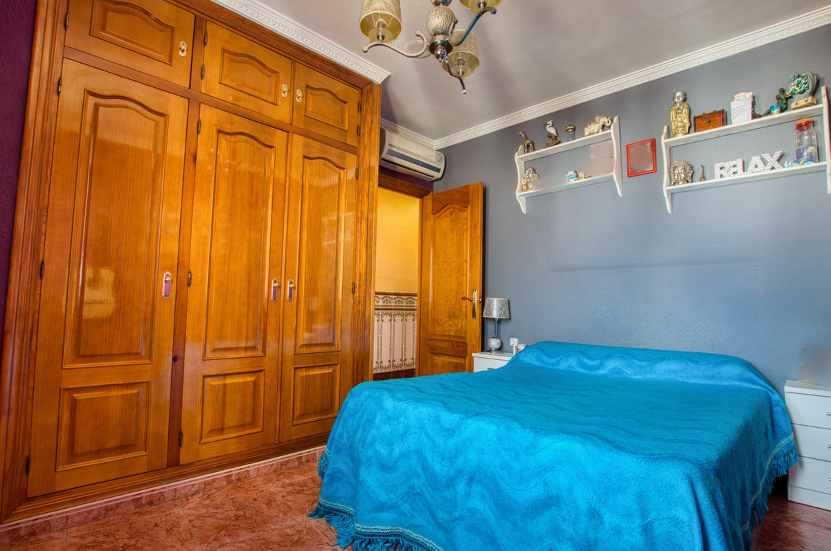 Se vende Villa - Chalet de 4 dormitorios en Costa Del Sol East, Málaga, España