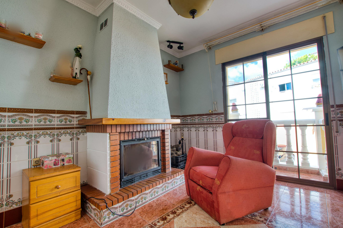 Se vende Villa - Chalet de 4 dormitorios en Costa Del Sol East, Málaga, España