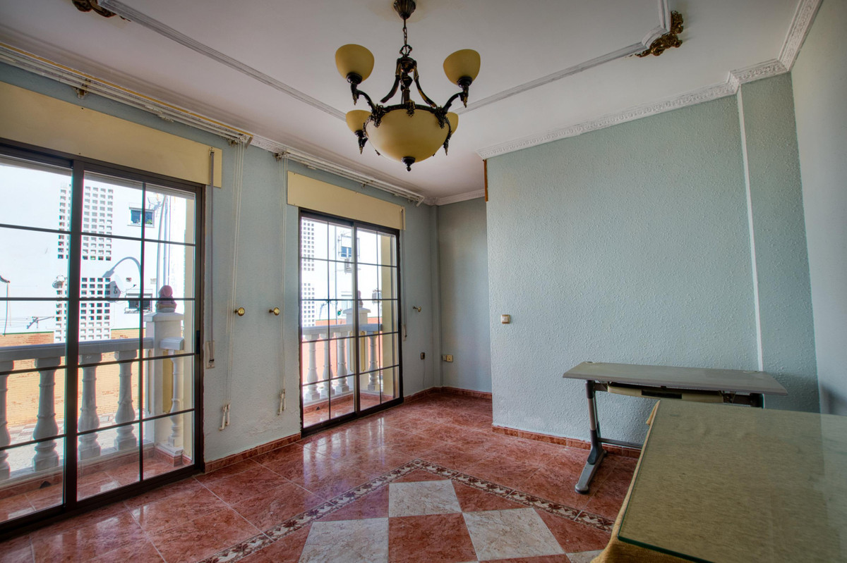 Se vende Villa - Chalet de 4 dormitorios en Costa Del Sol East, Málaga, España