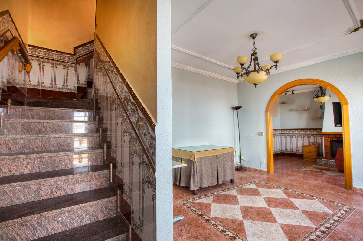 Se vende Villa - Chalet de 4 dormitorios en Costa Del Sol East, Málaga, España