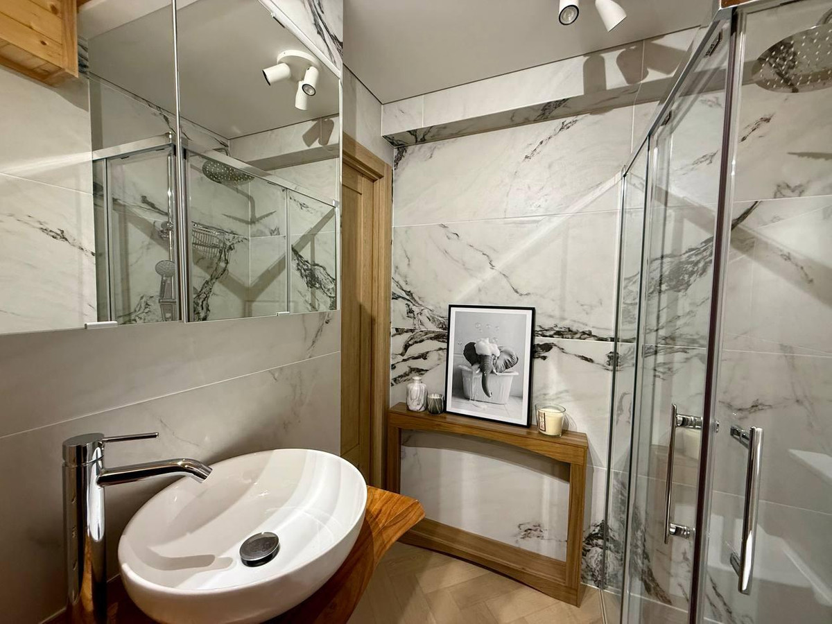 Se vende Apartamento Planta Media de 3 dormitorios en Costa Blanca, Alicante, España