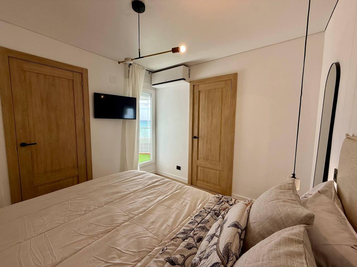 Se vende Apartamento Planta Media de 3 dormitorios en Costa Blanca, Alicante, España