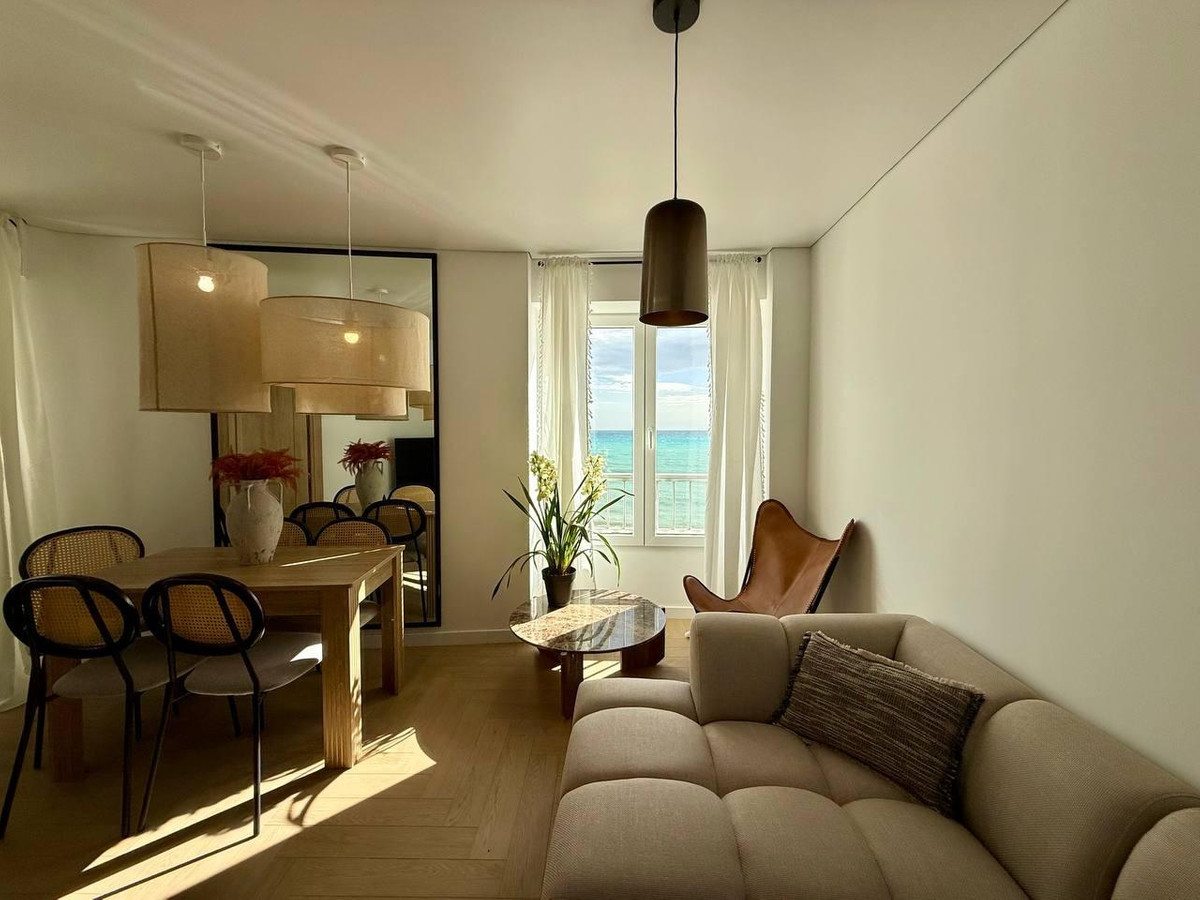 Se vende Apartamento Planta Media de 3 dormitorios en Costa Blanca, Alicante, España