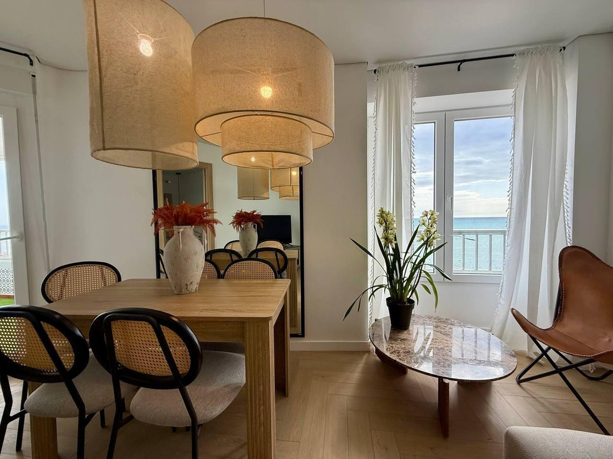 Se vende Apartamento Planta Media de 3 dormitorios en Costa Blanca, Alicante, España