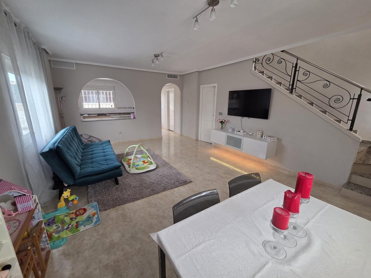 Se vende Bungalow de 3 dormitorios en Costa Blanca, Alicante, España
