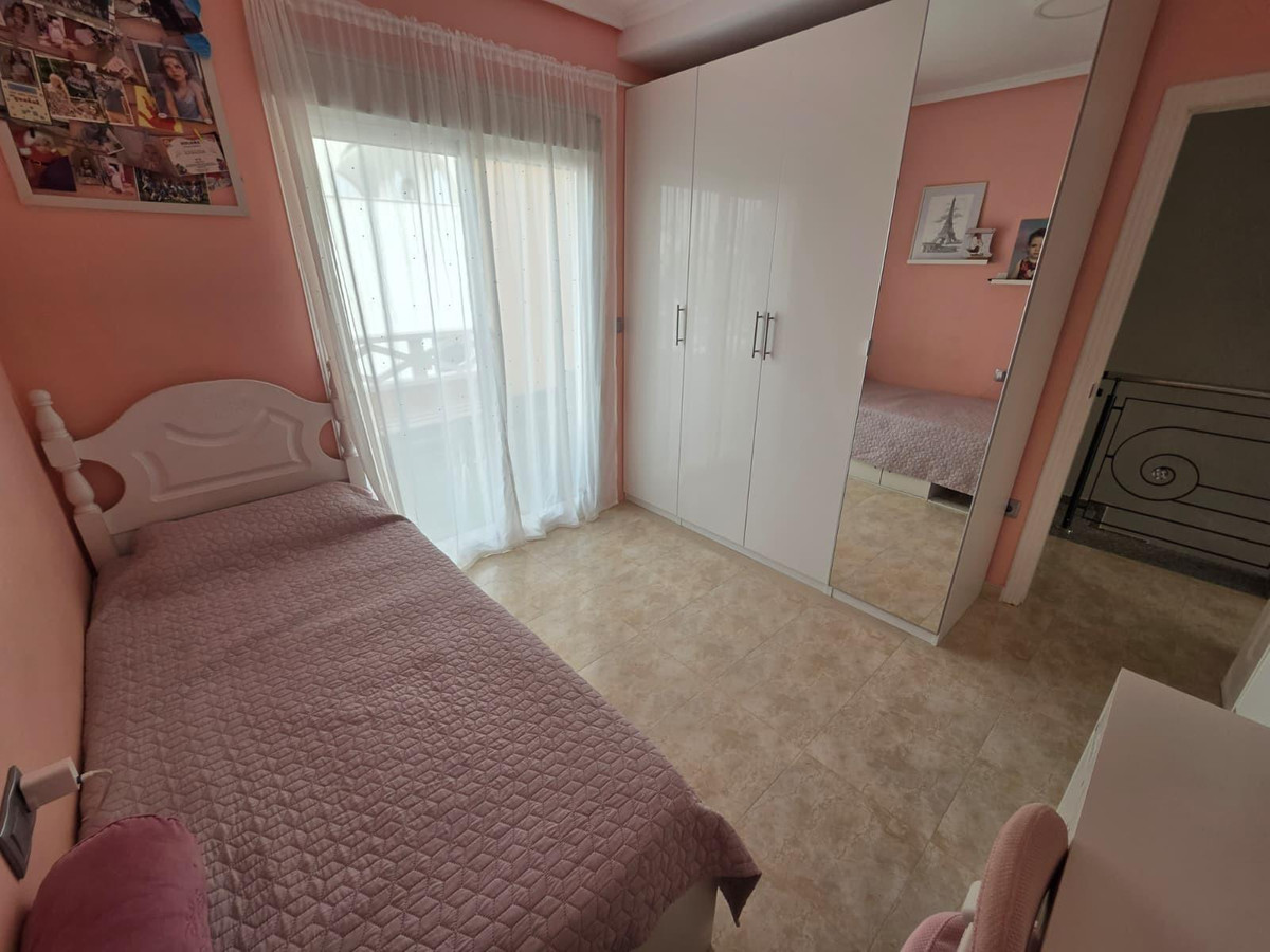 Se vende Bungalow de 3 dormitorios en Costa Blanca, Alicante, España