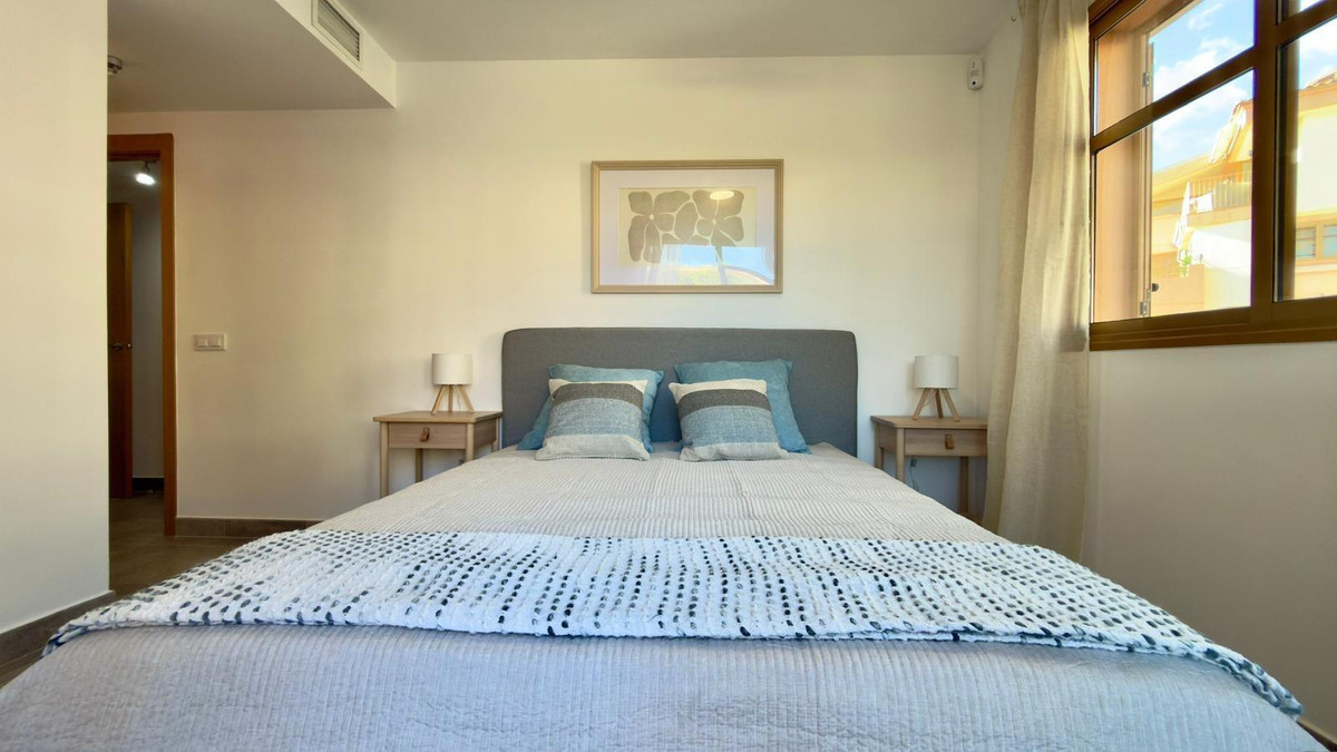 Se vende Apartamento Planta Media de 2 dormitorios en Costa Blanca, Alicante, España