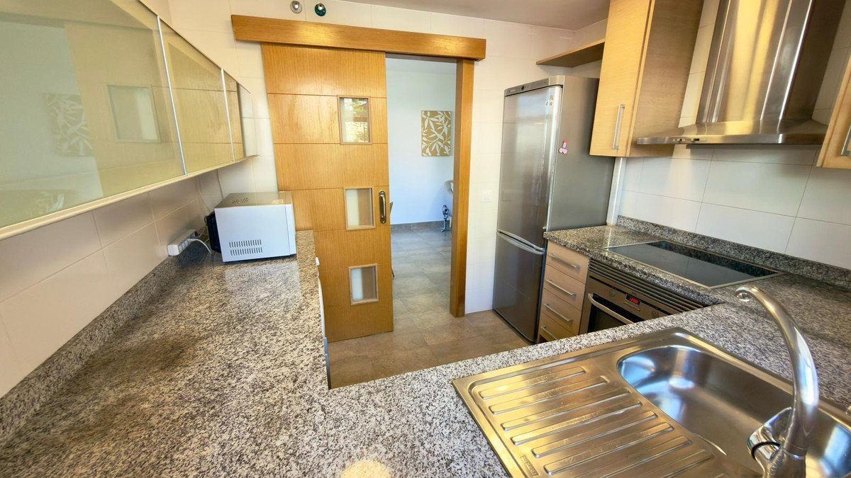 Se vende Apartamento Planta Media de 2 dormitorios en Costa Blanca, Alicante, España