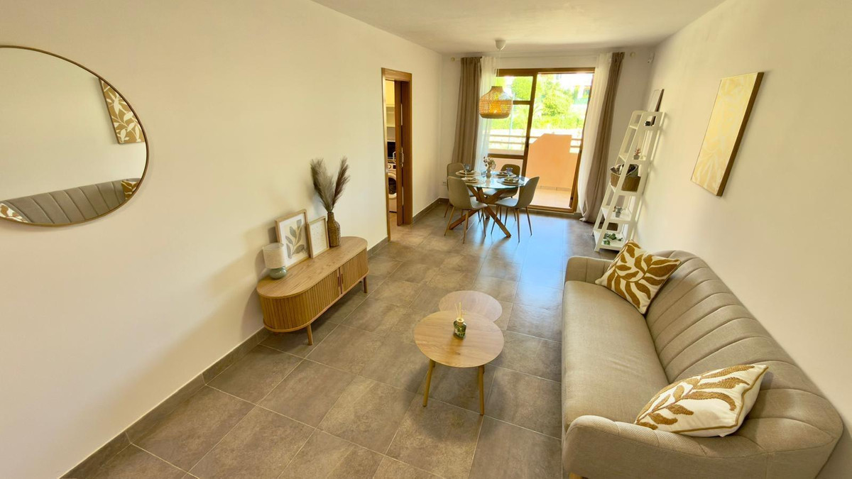 Se vende Apartamento Planta Media de 2 dormitorios en Costa Blanca, Alicante, España